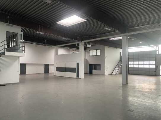 1.635 m² Lagerflächen + Büro + Freiflächen in Neu-Ulm/Nersingen