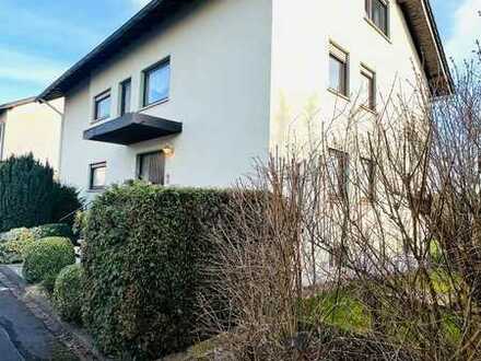 Reserviert! 1,2... hier haben gleich 3 Familien Platz! Schönes Haus in begehrter Lage von Eichenzell