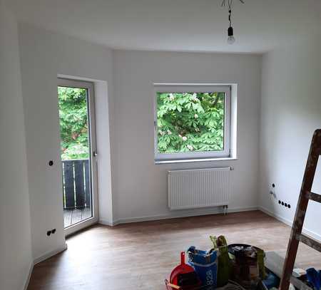 Erstbezug nach Sanierung mit Südbalkon: Stilvolle 2-Zimmer-Wohnung in Köln Mülheim