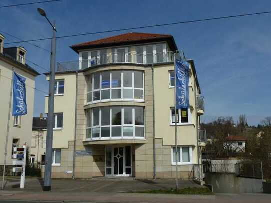 Schöne Aussichten! Büroeinheit mit umlaufender Dachterrasse und Weitblick!