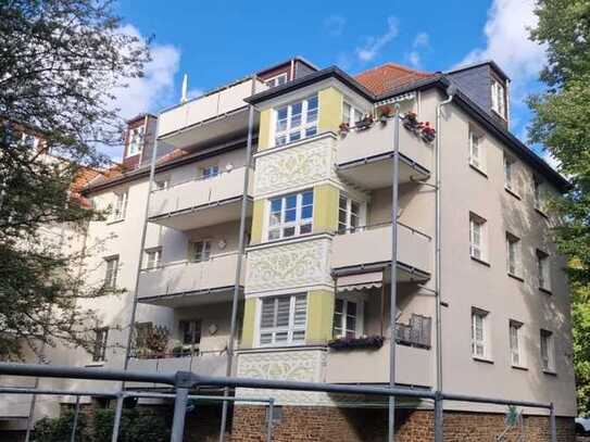 Jetzt aber! Bezugsfreie ETW in Gohlis-Nord + Balkon + Laminatboden + Tageslichtbad mit Wanne