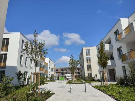 Erstbezug: Wunderschöne 2-Zi.-Whg. mit hochwertiger EBK, Süd-Loggia und Fensterbad in München-