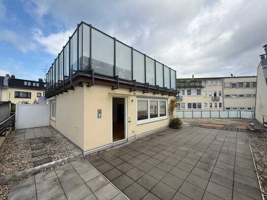 *Paul & Partner* UNFASSBARE DACHTERRASSE ! ZENTRALER GEHT NICHT !