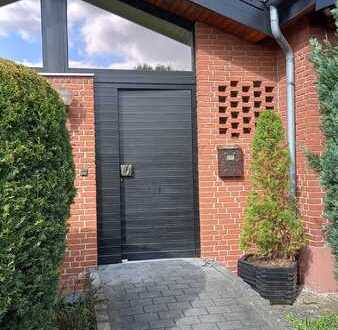 Ansprechende 4-Zimmer-Doppelhaushälfte Haus in Peine, großer gepflegter Garten
