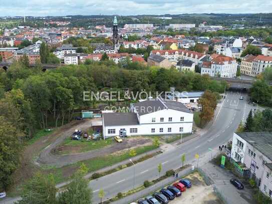 Bürogebäude und Gewerbehalle in nachgefragter Lage