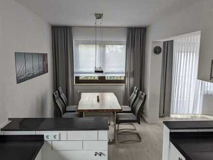 Wunderschöne 3-Zimmer- Wohnung mit Balkon in 3-Familienhaus in Dormagen