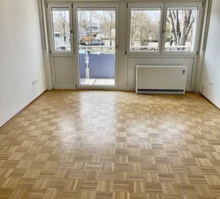 Attraktive, renovierte 2-Raum-Wohnung mit Balkon in Nussloch