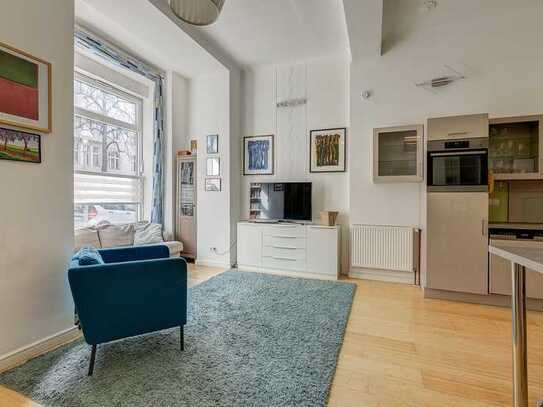 ALTBAU UND INDUSTRIAL STYLE AUF CA. 120 QM - PERFEKT KOMBINIERT IN TOP LAGE AM LEON-JESSEL-PLATZ!