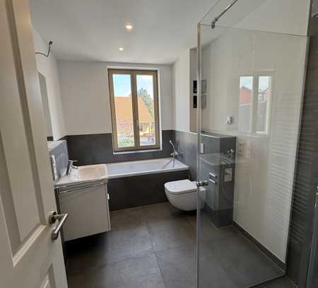 **3-Zi.-Wohnung, 1.OG, Balkon, Stellplatz **