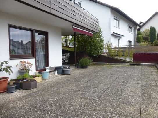 Schöne 3 Zimmerwohnung mit großer Terrasse