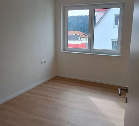 Stilvolle, neuwertige 3-Raum-Maisonette-Wohnung mit geh. Innenausstattung mit EBK in Freudenstadt