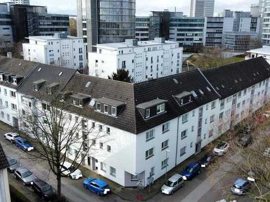 ** Gepflegte 2 Zimmerwhg. mit Balkon zur Selbstnutzung oder Vermietung im Essener Südviertel **