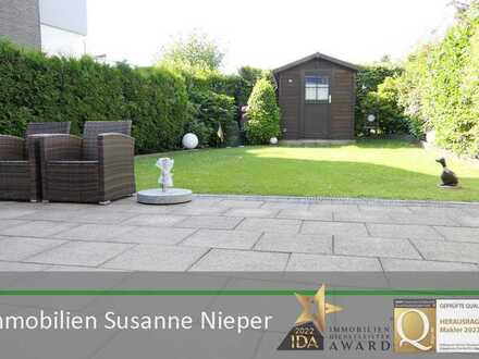 Haus im Haus als Maisonette mit Terrasse, Garten und Garage