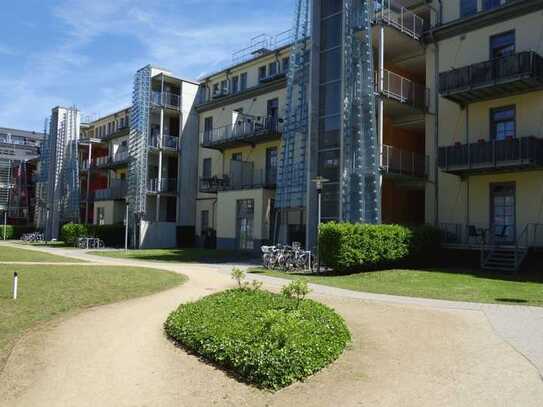 3-Zimmer-Dachgeschoss-Maisonette-Wohnung mit Loggia in Pont du Clair