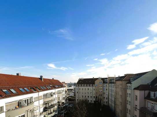 Lage, Lage, Lage: 2-Zimmer Wohnung mit Stellplatz, möbliert und vermietet, ruhig und zentral!