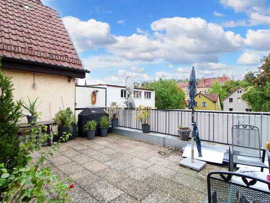 Haus-in-Haus-Konzept: 5-Zi.-ETW mit Dachterrasse, Gewölbekeller und Einbauküche