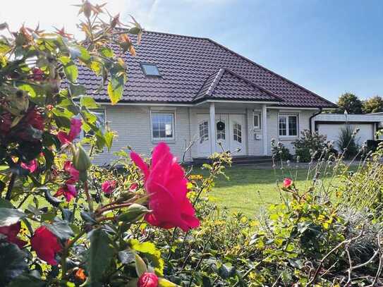 HANDEWITT - Großes Einfamilienhaus für Gewerbetreibende im Heideland