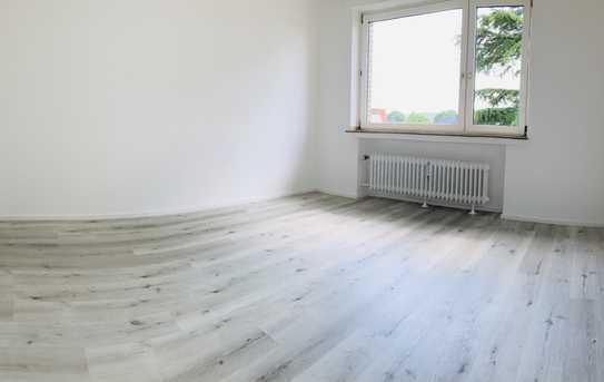 Renovierte 3-Zimmer-Wohnung mit Einbauküche u. Balkon in Alsdorf