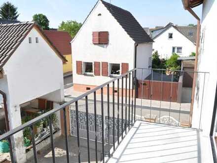 Schöne 3-ZKB Wohnung im 1. OG mit Balkon und Stellplatz!