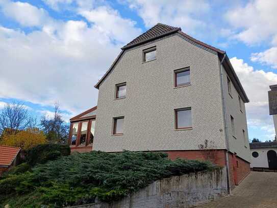 Zweifamilienhaus mit zusätzlichem Bauplatz