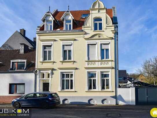 Maisonette-Altbauwohnung in denkmalgeschütztem Haus. Balkon + Gemeinschaftsgarten.