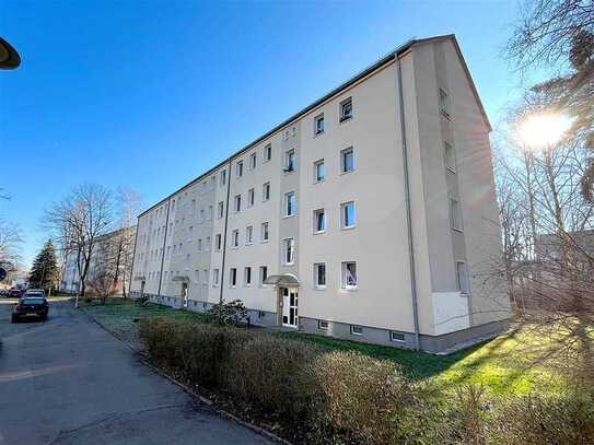 Sonnige 3-Raum-Wohnung mit EBK ab sofort!