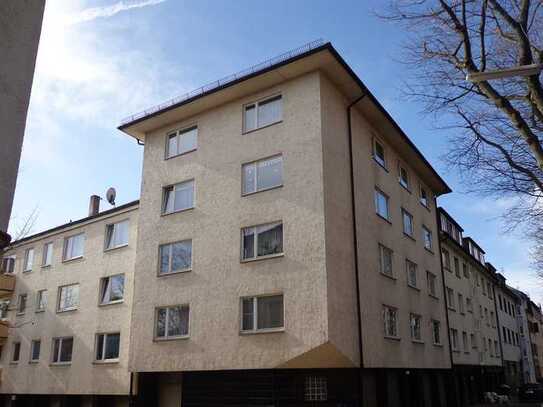 ** Helle u. moderne 2 -Zi Wohnung **Oststadt**