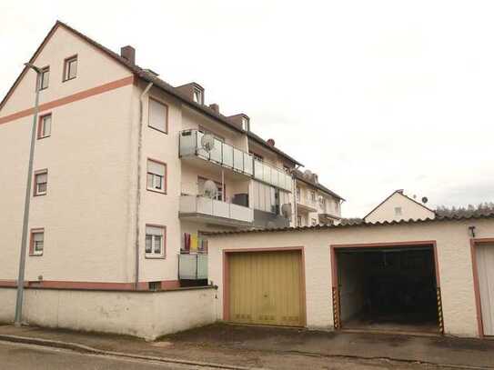 3-Zimmer-Wohnung mit Gartenanteil und Garage