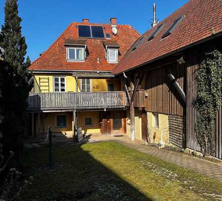 Denkmalgeschütztes Wohnhaus mit großzügigem Grundstück und vielfältigen Möglichkeiten!