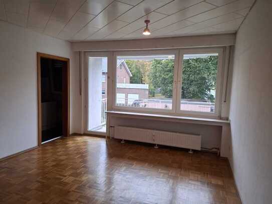 Ruhige, zentrumsnahe 2-Zimmer-Wohnung im Grünen