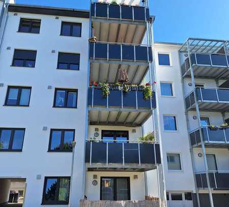 Altersgerecht mit Aufzug: 2-Zimmer-Wohnung mit Süd-Terrasse in Fleischervorstadt