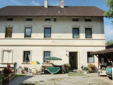 Romantisch am Dorfbach, gemütl. 4-Zi.Whg, 80m², EBK,Internet100 MB , 549,- €