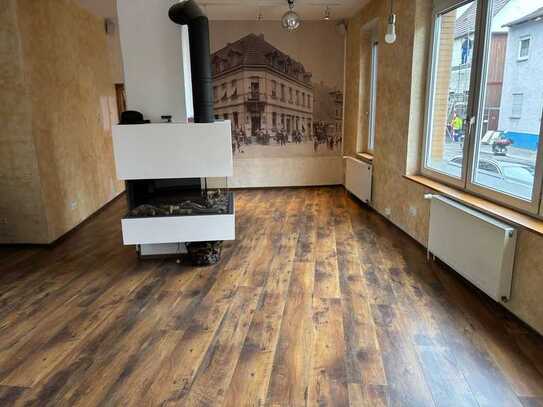 Schöne 5-Zimmer-Wohnung in Mannheim