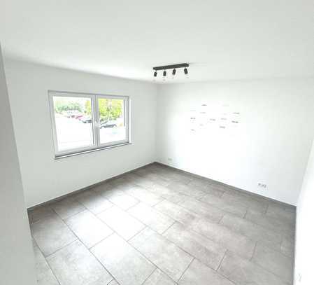 Erlensee-R., 3 Büroräume, ca. 93 m², Küche, 4 Parkplätze, Balkon