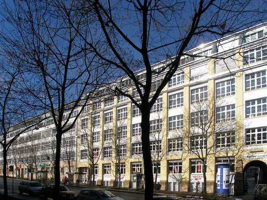 Helles Büro-Loft mit Aussicht in Stuttgart-Ost, KÜBLER-AREAL