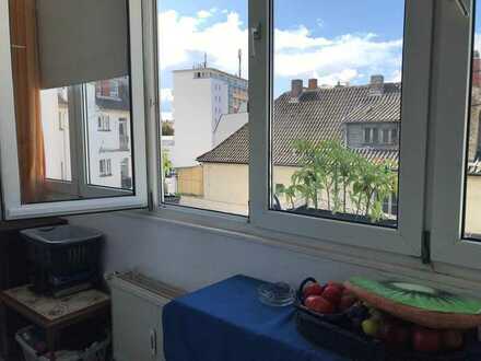Exklusive 2-Zimmer-Wohnung mit EBK in Ludwigshafen-Süd