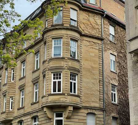 Lehenviertel | modernisierte 5 Zimmer Wohnung im 3. OG - denkmalgeschütztes Gebäude BJ 1910