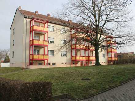 Gepflegte Eigentumswohnung mit 2,5 Zimmer und Balkon, Hochparterre zentral gelegen in Belgern