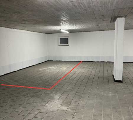 Tiefgaragenstellplatz in Aßmannshardt zu vermieten