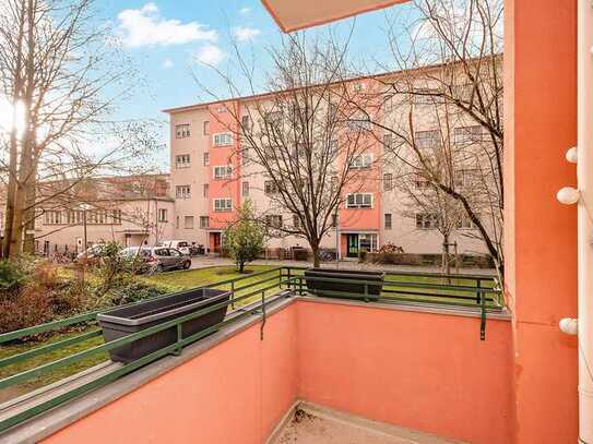 2 Zimmer Südwestbalkon Wohnung in Berlin Pankow provisionsfrei zu verkaufen