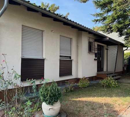 Bungalow mit Einliegerwohnung in Ober-Olm