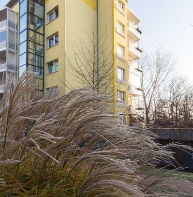 Schöne Wohnung mit drei Zimmern und drei Balkonen in Chemnitz