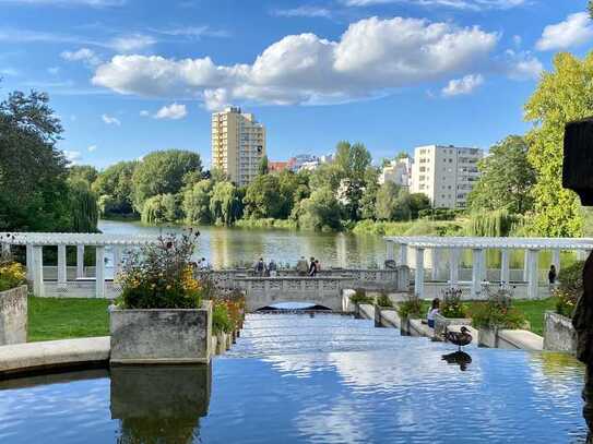 Von Privat: helle DG-Maisonette mit Terrasse zentral und ruhig in Charlottenburg nahe Lietzensee