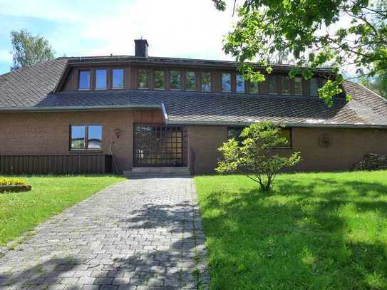 Exklusive Landhausvilla mit Einliegerwohnung und traumhaften Panoramablick im sonnigen Südharz