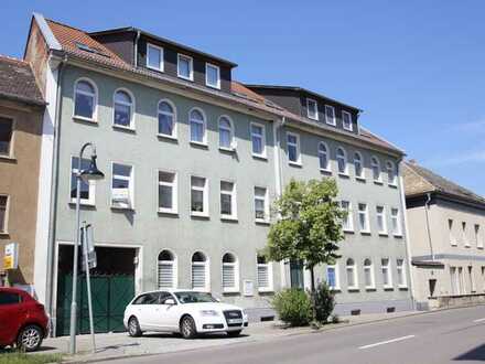 AnKaSa GmbH*Familienwohnung mit*4 Zimmer*2 Bäder*2xDusche*Badewanne*großer Garten*Stellplatz mgl.