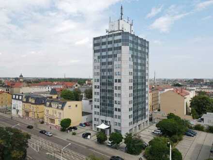 Büro mit Ausblick im HalleTower!