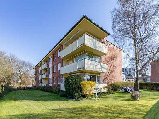 BESICHTIGUNG HEUTE am 24. April: Toprenovierte Wohnung - nur 700m zum Schulauer Hafen/Elbstrand