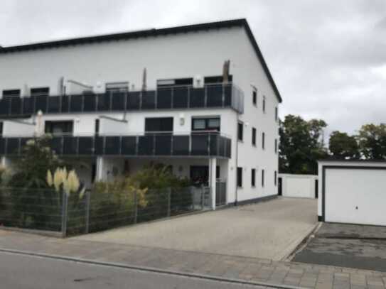 Moderne 3-Zi Wohnung mit schönem Balkon,Garage, Stellplatz in Heilsbronn