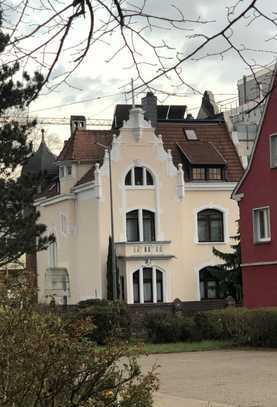 Exklusive WG- Zimmer mit gehobener Innenausstattung in Homburg