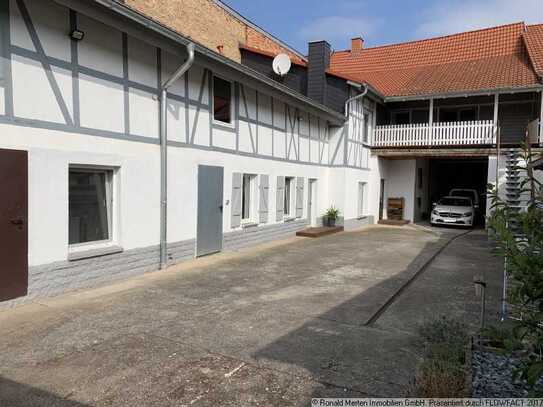 geschmackvoll saniertes Haus mit Garten und Nebengelässen in Haßleben